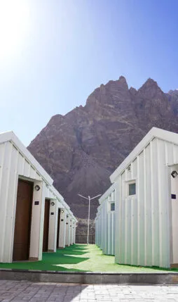 Deluxe Lodge img